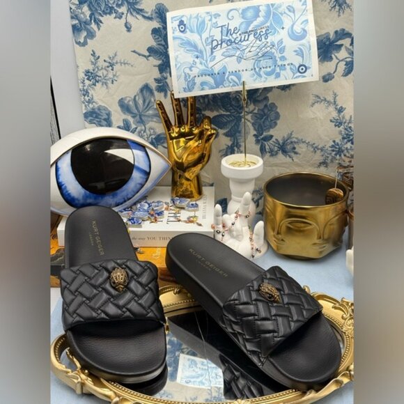 🆕 KURT GEIGER LONDON 🧿 NWOT Meena Eagle Slide, Quilted Black - Sz EU 41 US 10 - Picture 4 of 15